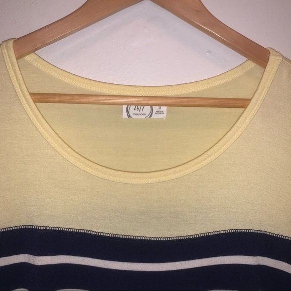 Maurices Striped Top Women’s Size Small - Picture 3 of 8
